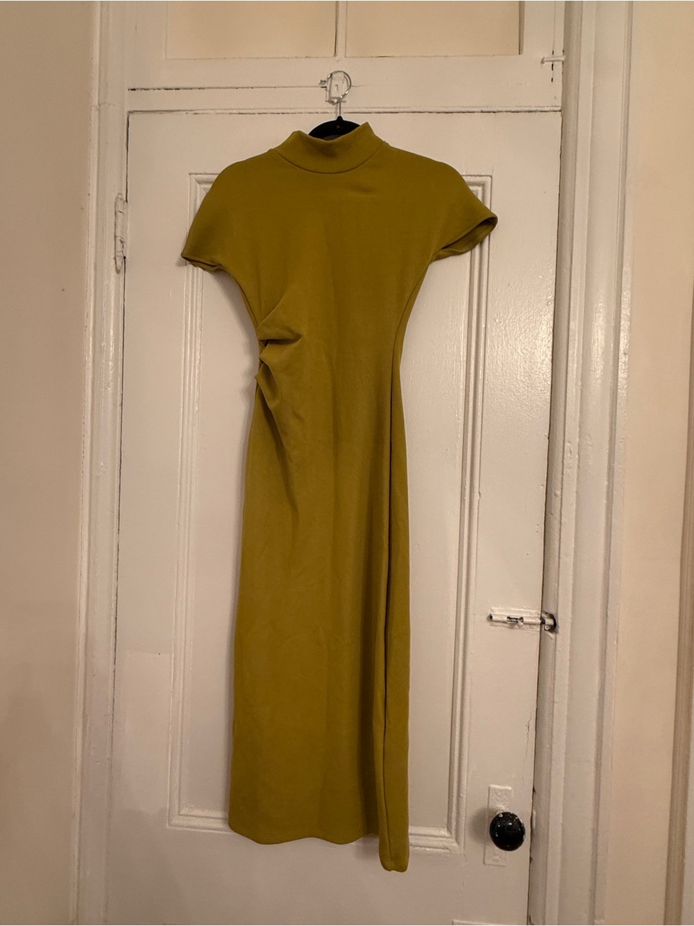 Form fitting midi dress